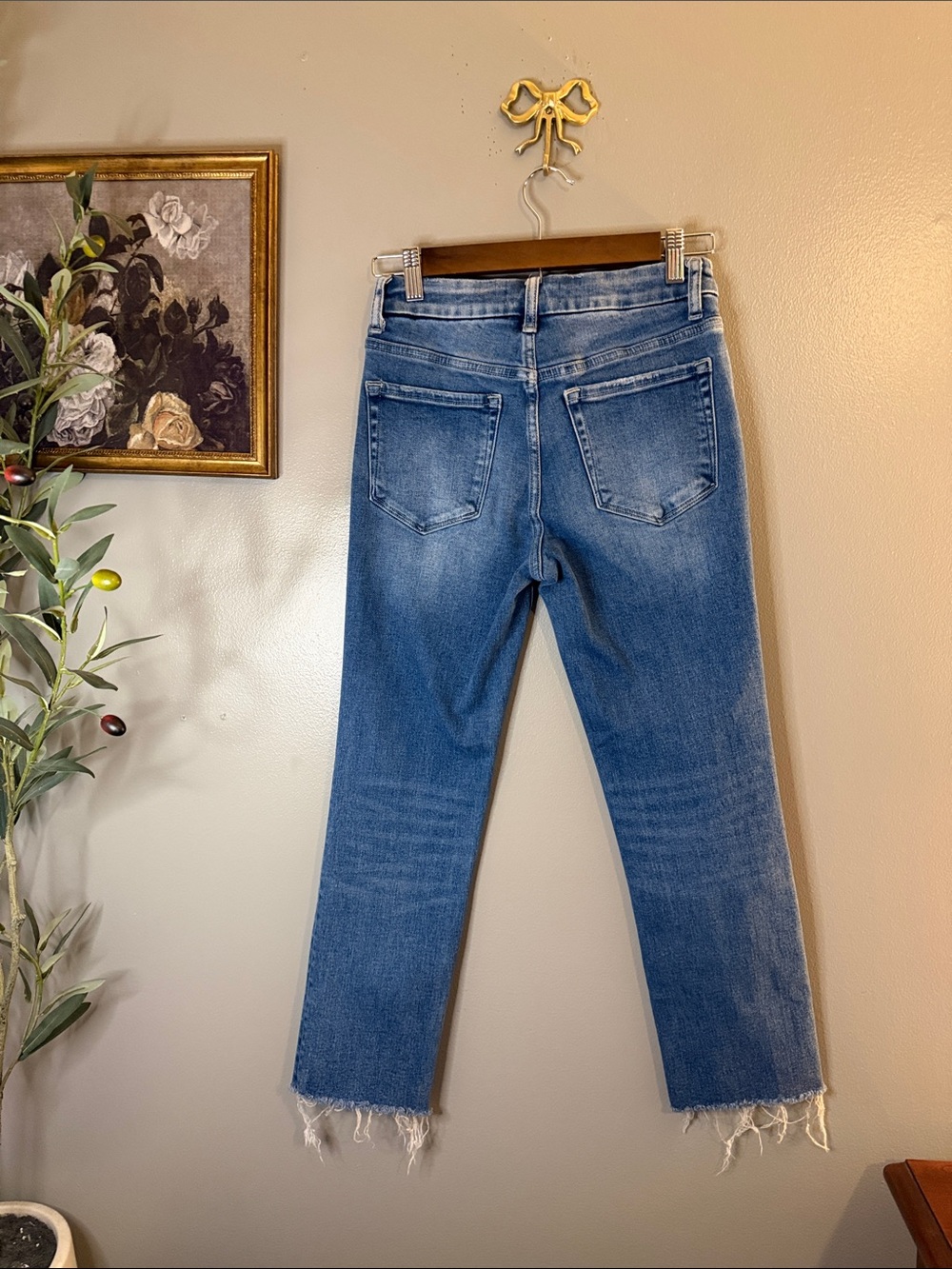 VERVET Size 26 Crop Slim Straight Jeans Raw Hem Medium Wash - Picture 6 of 6
